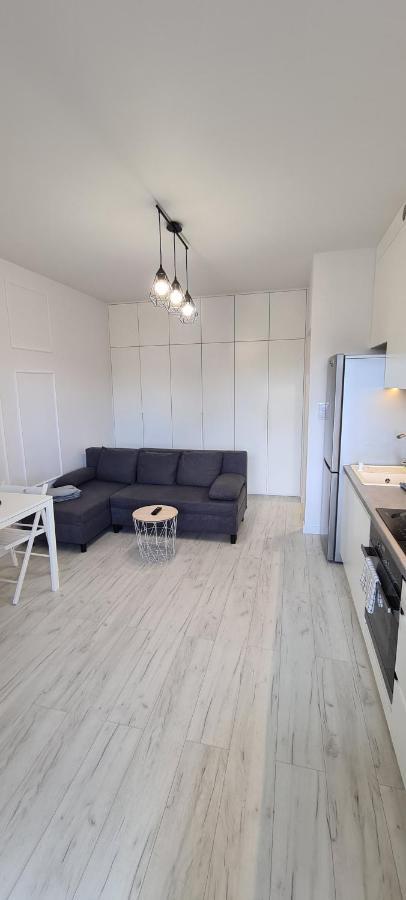 44 - Apartamenty Siedlce - Nowy Apartament W Centrum Przy Ul Czerwonego Krzyza المظهر الخارجي الصورة