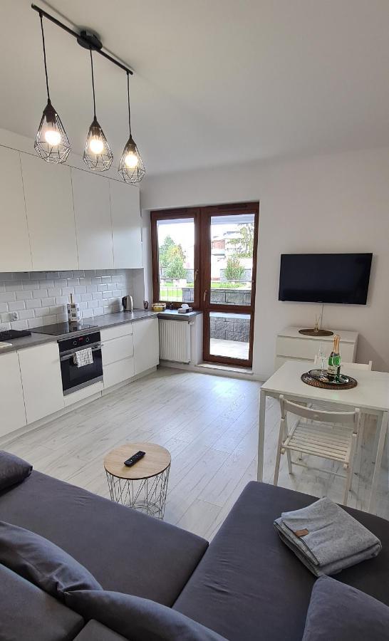 44 - Apartamenty Siedlce - Nowy Apartament W Centrum Przy Ul Czerwonego Krzyza المظهر الخارجي الصورة