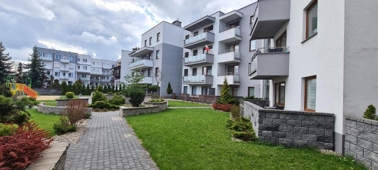 44 - Apartamenty Siedlce - Nowy Apartament W Centrum Przy Ul Czerwonego Krzyza المظهر الخارجي الصورة
